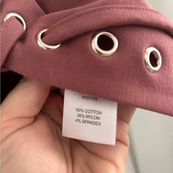 Tobi Mauve Lace-Up Bodycon Mini Dress - Picture 5 of 6